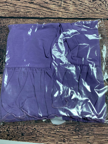 Girl's lavender single ruffle Capri pant (3m,12m,18m)